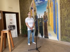 Читалище „Развитие” прие в сърцето си „Фото Академика 2022” и скрепи с декрет партньорството