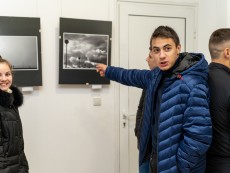 С изложба без рамки и правила, без обща тема, предизвиква фото гилдията в Севлиево