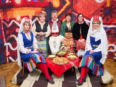 На „Зимна седянка” фолклорно с обичаи, традиции и народни хора