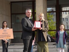 С пъстра плетеница от изкуства и талант празнува най-българската светиня – Читалището