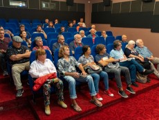 Явор от ФОРЕК – доайена на българската рекламна фотография, легенда сред известните в портрети