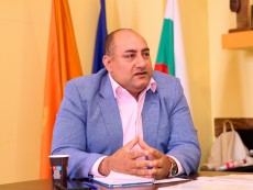 Бляскави спектакли за деца и отлична актьорска игра в XIII национален фестивал „Вълшебникът театър”