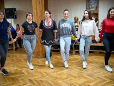 На седянка представиха есенните празници и обредност