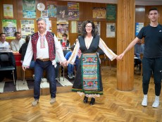На седянка представиха есенните празници и обредност