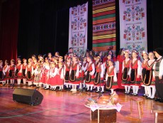 Рождествено послание и благословия – концертът на ангелогласните певци от Школата по народно пеене