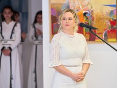10 години на крилете на песента – сбъдната мечта, благословия за Школа по народно пеене „Шарени цветенца”