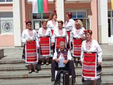 Златен медал и първо място за ФФ „Веселина” от „Северняшка китка”