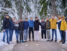 Танцьорите с купа, медал и диплом от международния фестивал „Фолклорна виелица”