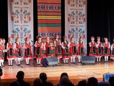 Песнопойците посветиха концерт на хумора в българската народна песен