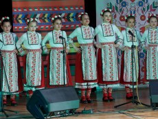Песнопойците посветиха концерт на хумора в българската народна песен