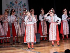 Песнопойците посветиха концерт на хумора в българската народна песен