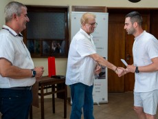 „Фото Академика 2025” отличи Божидар Генков, почетен приз връчи председателят на Читалището