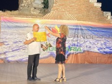 Формация „Веселина“ с награди от международния фестивал „Фолклорни нюанси“