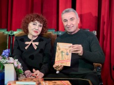 Една среща с истината и „Открито – забранено за политици” на Валя Ахчиева