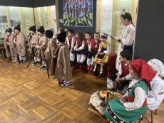 Пролетни празници – весело, пъстро, Великденско!