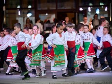 Нашето богатство – в ритъма на хорото и родолюбието