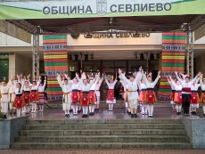 Нашето богатство – в ритъма на хорото и родолюбието