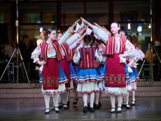 Нашето богатство – в ритъма на хорото и родолюбието