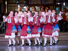 Нашето богатство – в ритъма на хорото и родолюбието