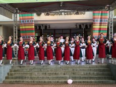 Нашето богатство – в ритъма на хорото и родолюбието