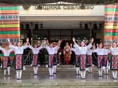 Нашето богатство – в ритъма на хорото и родолюбието