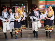 Нашето богатство – в ритъма на хорото и родолюбието