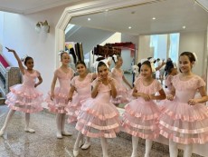 Грациите триумфираха с призови места на Международния фестивал „Танцуваща река“