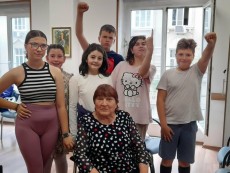 Театралите с медали и дипломи от столичния фестивал