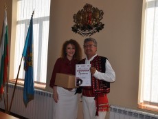 Курсът за народни хора „Развитие“ отново част от фестивала „На армане с тъпане“