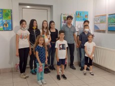 „Първи стъпки” в рисуването за децата от Школата при НЧ „Развитие-1870”